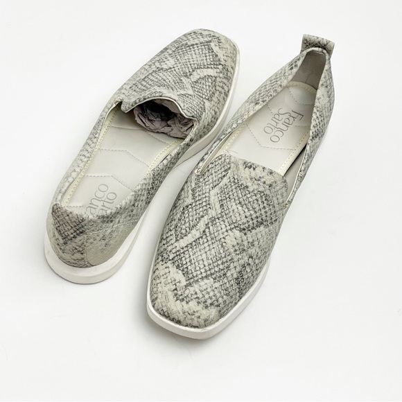 FRANCO SARTO Gray Embossed Snakeskin Slip On Loafer Sneaker, Size 7.5 - Picture 1 of 11